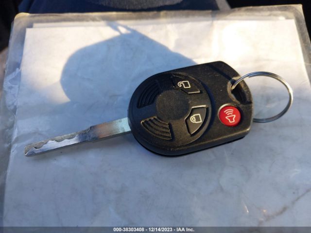 1FMCU9GD2HUE00818 Ford ESCAPE SE