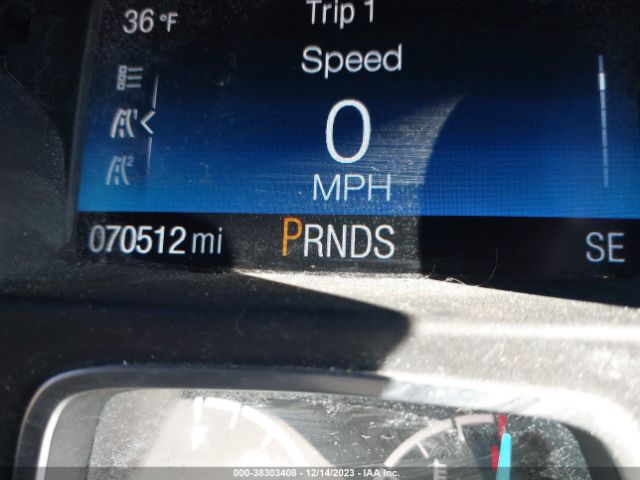 1FMCU9GD2HUE00818 Ford ESCAPE SE