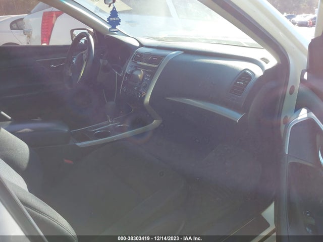 2015 NISSAN ALTIMA 2.5/2.5 S/2.5 SL/2.5 SV VIN: 1N4AL3AP0FN872284