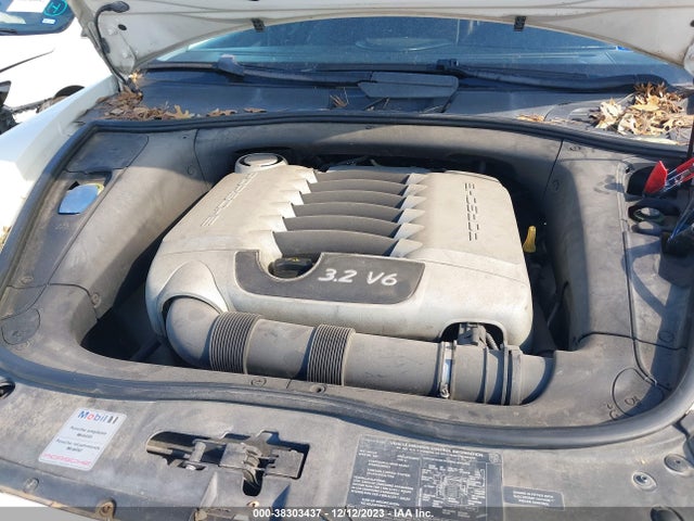 2006 PORSCHE CAYENNE WP1AA29P26LA22147 Photo 9