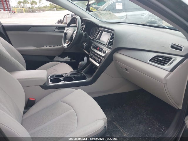 2019 HYUNDAI SONATA SE VIN: 5NPE24AF0KH739885