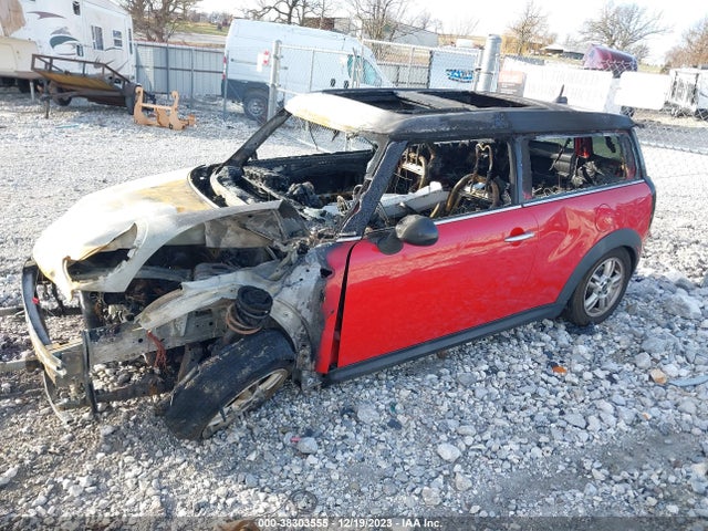 2014 MINI CLUBMAN WMWZF3C52ET571426 Photo 1
