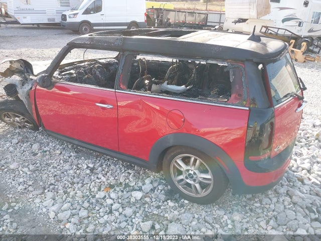 2014 MINI CLUBMAN WMWZF3C52ET571426 Photo 2