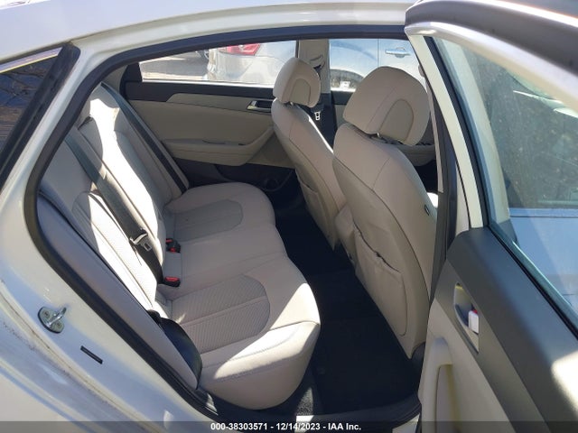 2017 HYUNDAI SONATA SE VIN: 5NPE24AF6HH535942