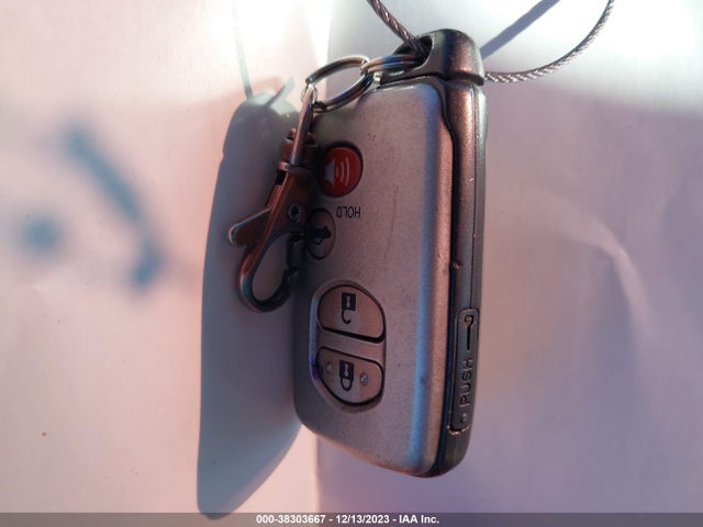 38303667 :رقم المزاد ، JTNBB46K073043051 vin ، 2007 Toyota Camry Hybrid مزاد بيع