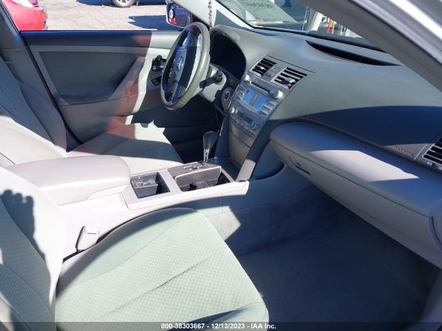 38303667 :رقم المزاد ، JTNBB46K073043051 vin ، 2007 Toyota Camry Hybrid مزاد بيع