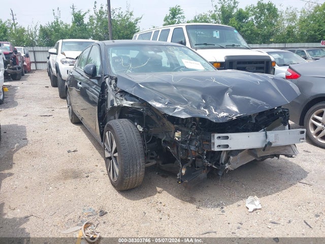 Nissan Altima Sv Fwd 2022 1N4BL4DV3NN363535 main image