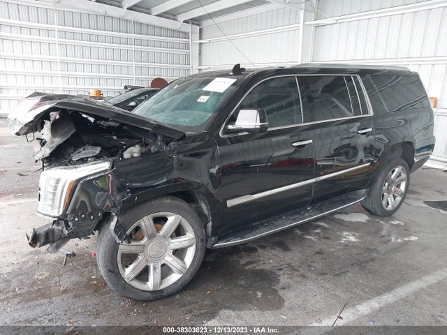 1GYS3HKJ8JR366333 Cadillac Escalade Esv Luxury