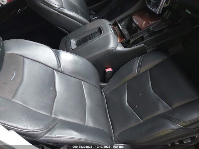1GYS3HKJ8JR366333 Cadillac Escalade Esv Luxury