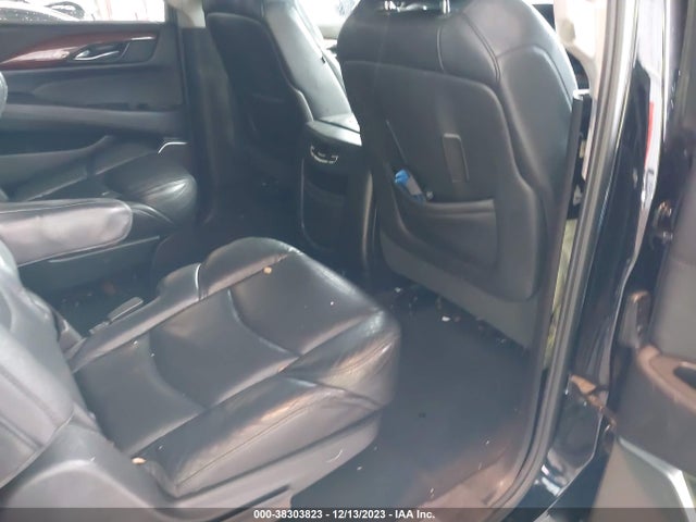 1GYS3HKJ8JR366333 Cadillac Escalade Esv Luxury