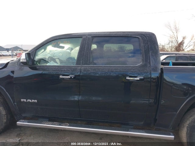 RAM 1500 Laramie  4x4 5'7 Box 2022 1C6SRFJT6NN461148 Image 14