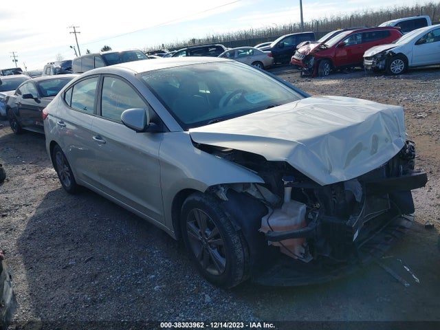 2018 5NPD84LF2JH368931 main image