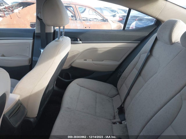Hyundai ELANTRA SEL 2018 5NPD84LF2JH368931 Image 8