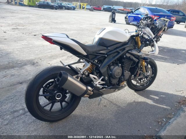 2022 TRIUMPH MOTORCYCLE SPEED TRIPLE SMTP02ST4NTAZ8199 Photo 3