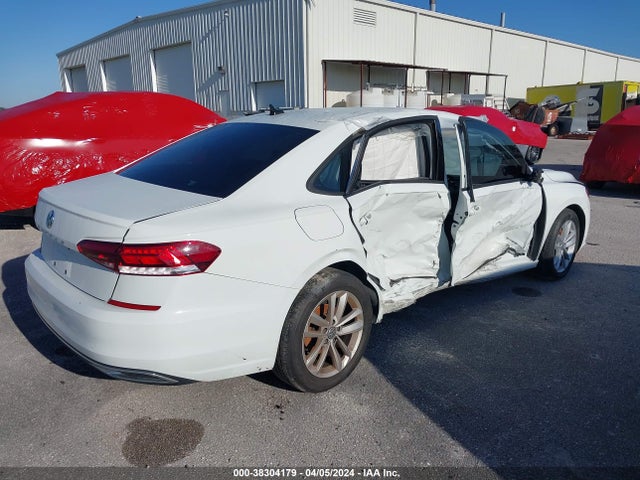 1VWAA7A34MC018313 Volkswagen Passat 2.0t S