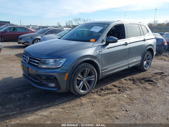 2018 VOLKSWAGEN TIGUAN 2.0T SE/2.0T SEL VIN: 3VV3B7AX4JM137423