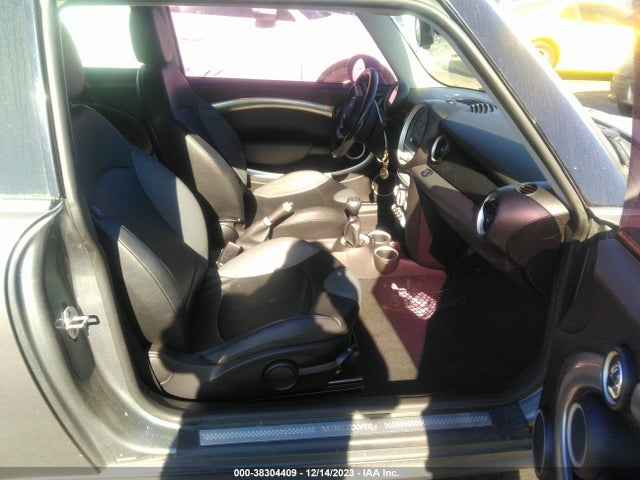 2007 MINI COOPER S WMWMF73567TT84453 Photo 4