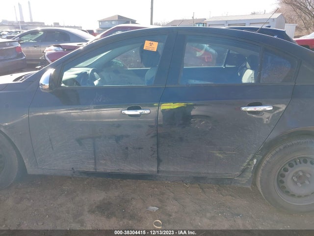 Chevrolet Cruze Ls Auto 2015 1G1PA5SH1F7189603 Image 14