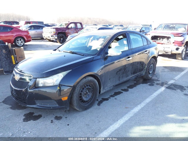 Chevrolet Cruze Ls Auto 2015 1G1PA5SH1F7189603 Image 2
