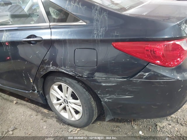 2013 HYUNDAI SONATA GLS VIN: 5NPEB4AC3DH753613