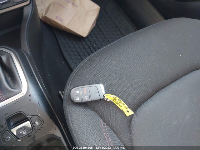 2023 JEEP RENEGADE TRAILHAWK 4X4 VIN: ZACNJDC16PPP22671