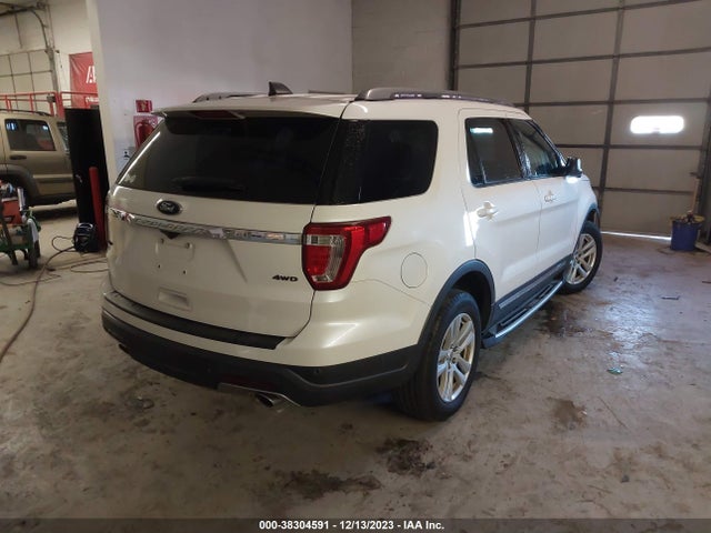Ford EXPLORER XLT 2018 1FM5K8D83JGA11237 Image 4
