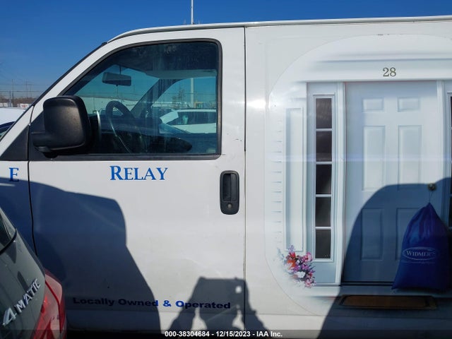 Chevrolet Express 2500 Work Van 2014 1GCWGGCA2E1142841 Image 15