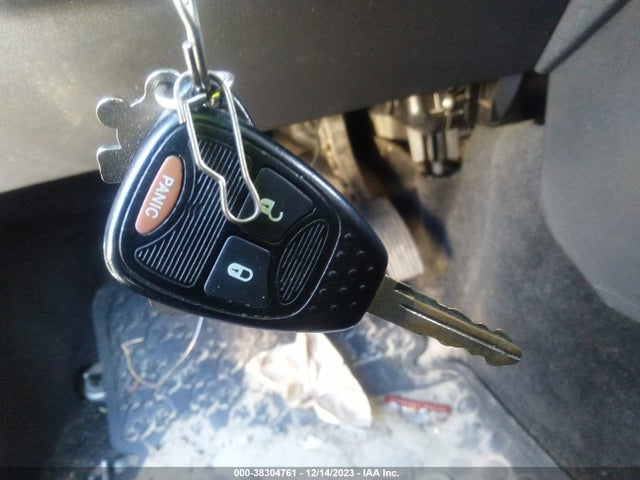 2012 JEEP COMPASS SPORT VIN: 1C4NJCBAXCD647612