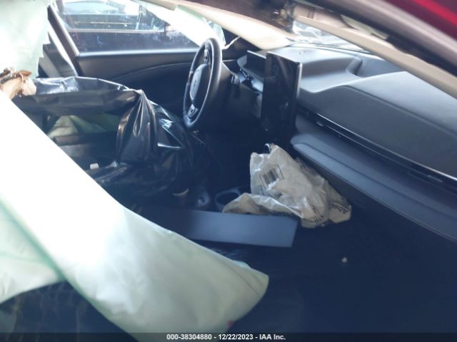 2021 FORD MUSTANG MACH-E 3FMTK3SUXMMA66546 Photo 4