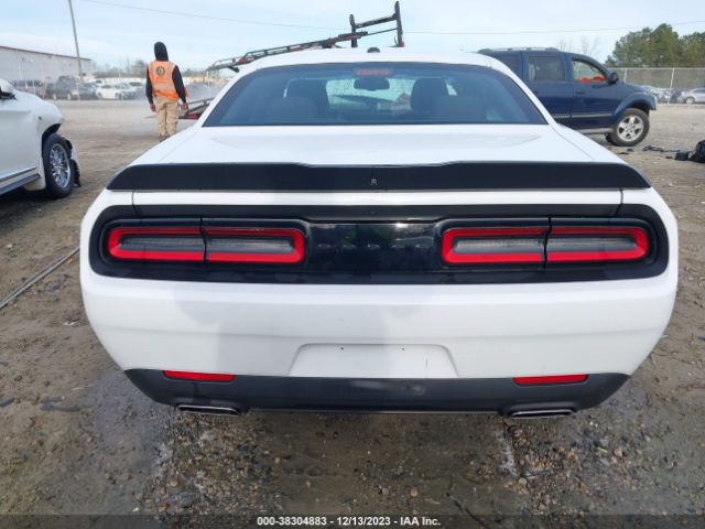 2C3CDZAG6NH128381 Dodge Challenger Sxt