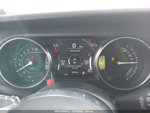 1C4JJXP60PW660941 Jeep Wrangler 4xe Sahara 4x4