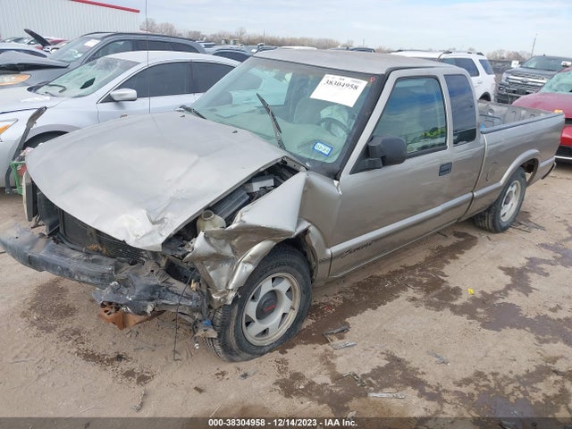 1999 GMC SONOMA SLS VIN: 1GTCS19X8X8517331