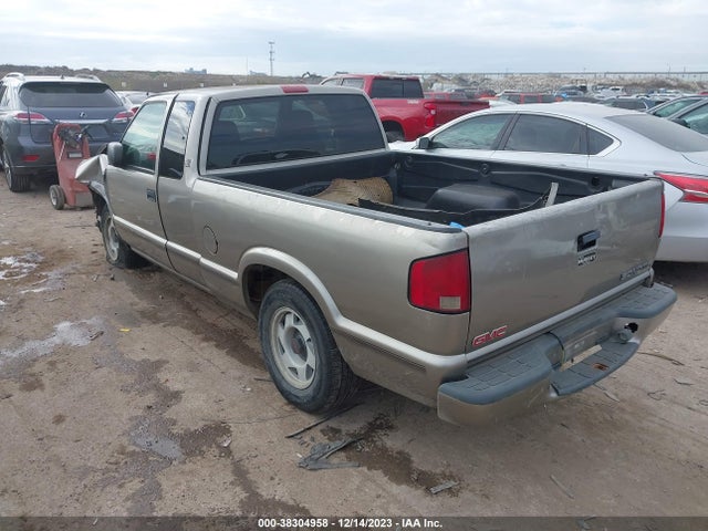1999 GMC SONOMA SLS VIN: 1GTCS19X8X8517331