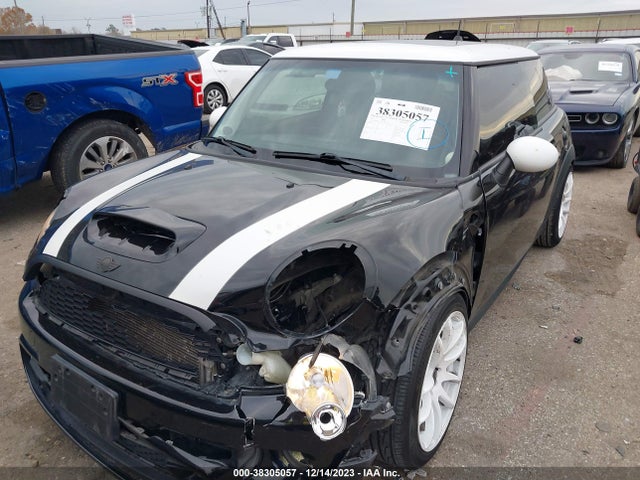 2012 MINI COOPER S WMWSV3C58CTY18367 Photo 1