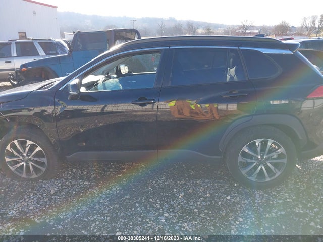 2023 TOYOTA COROLLA CROSS XLE VIN: 7MUDAABG5PV045673