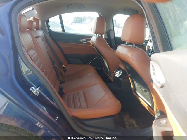 ZARFAMBN8K7600210 Alfa Romeo Giulia Ti Sport Rwd