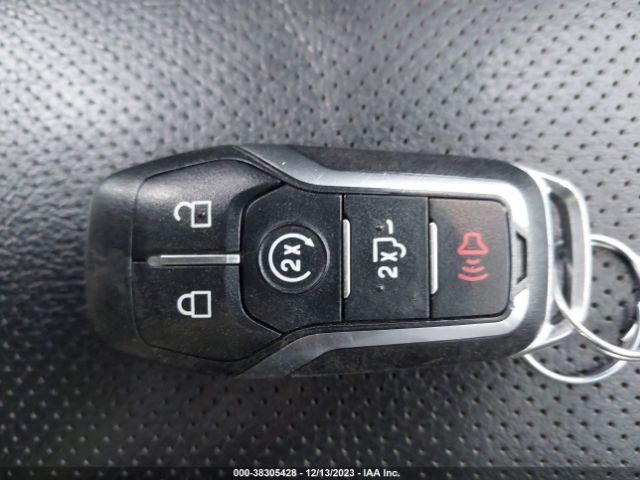 1FTFW1EGXGKE17774 Ford F-150 Lariat