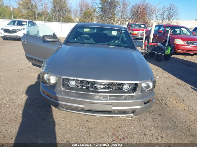 2008 FORD MUSTANG V6 DELUXE/V6 PREMIUM VIN: 1ZVHT80NX85174111