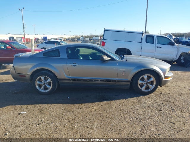 2008 FORD MUSTANG V6 DELUXE/V6 PREMIUM VIN: 1ZVHT80NX85174111