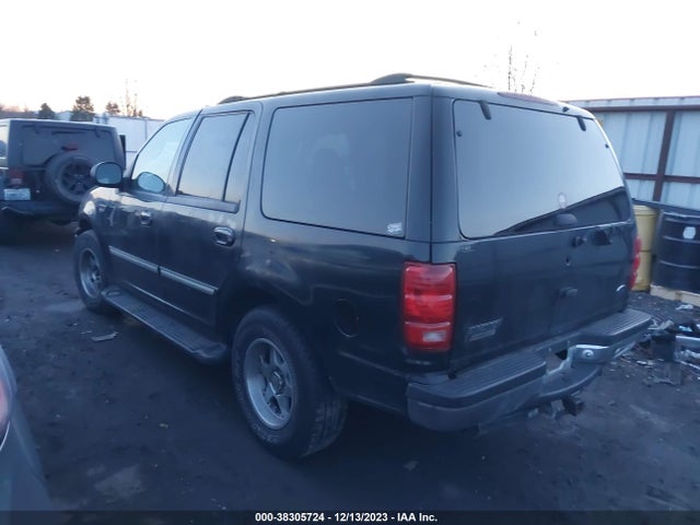 2000 FORD EXPEDITION XLT VIN: 1FMRU15L0YLC22435
