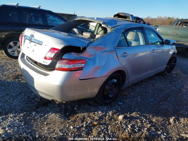 2011 TOYOTA CAMRY XLE VIN: 4T1BF3EK2BU755127