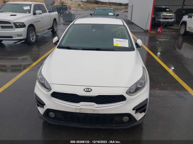 2021 KIA FORTE LXS VIN: 3KPF24AD3ME400936