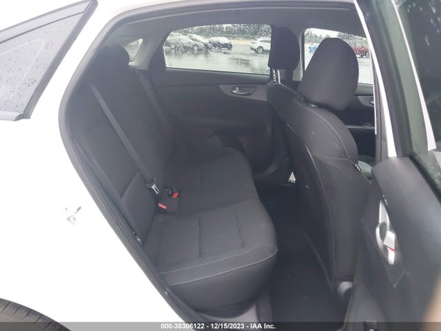 2021 KIA FORTE LXS VIN: 3KPF24AD3ME400936