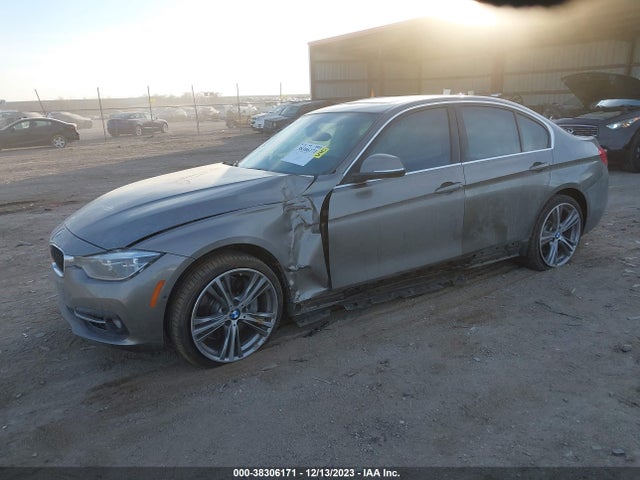 BMW 340i 2016 WBA8B3G56GNT91956 Image 2