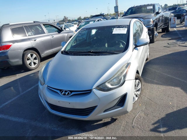 2016 HYUNDAI ELANTRA SE VIN: 5NPDH4AE2GH706282