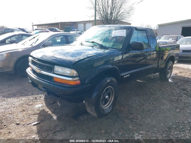 2003 CHEVROLET S-10 LS VIN: 1GCDT19X038265764