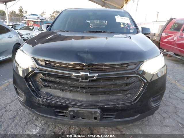 Chevrolet Traverse Ls 2018 1GNERFKW6JJ198344 Image 12