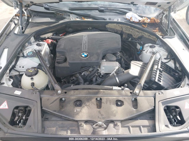 WBA5A5C50GG348533 BMW 528I