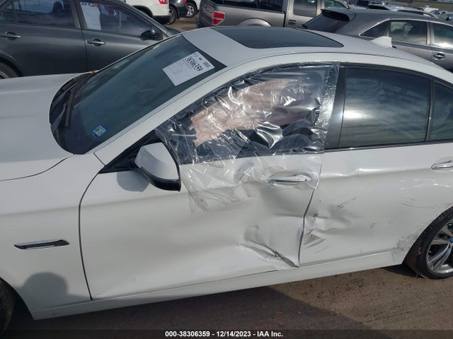WBA5A5C50GG348533 BMW 528I