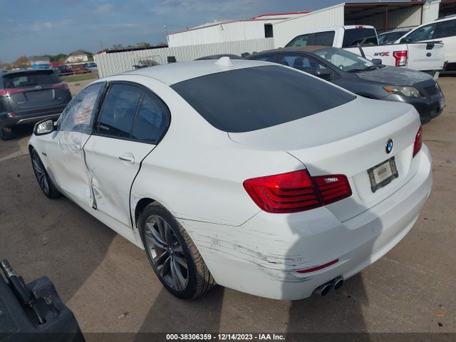 WBA5A5C50GG348533 BMW 528I